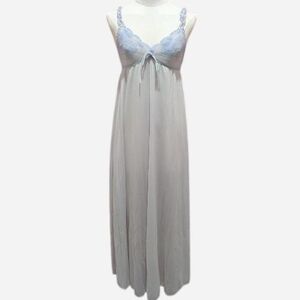 Vintage Olga Pale Blue/Periwinkle Lace Nightgown (Size 32) ‼️Price Firm